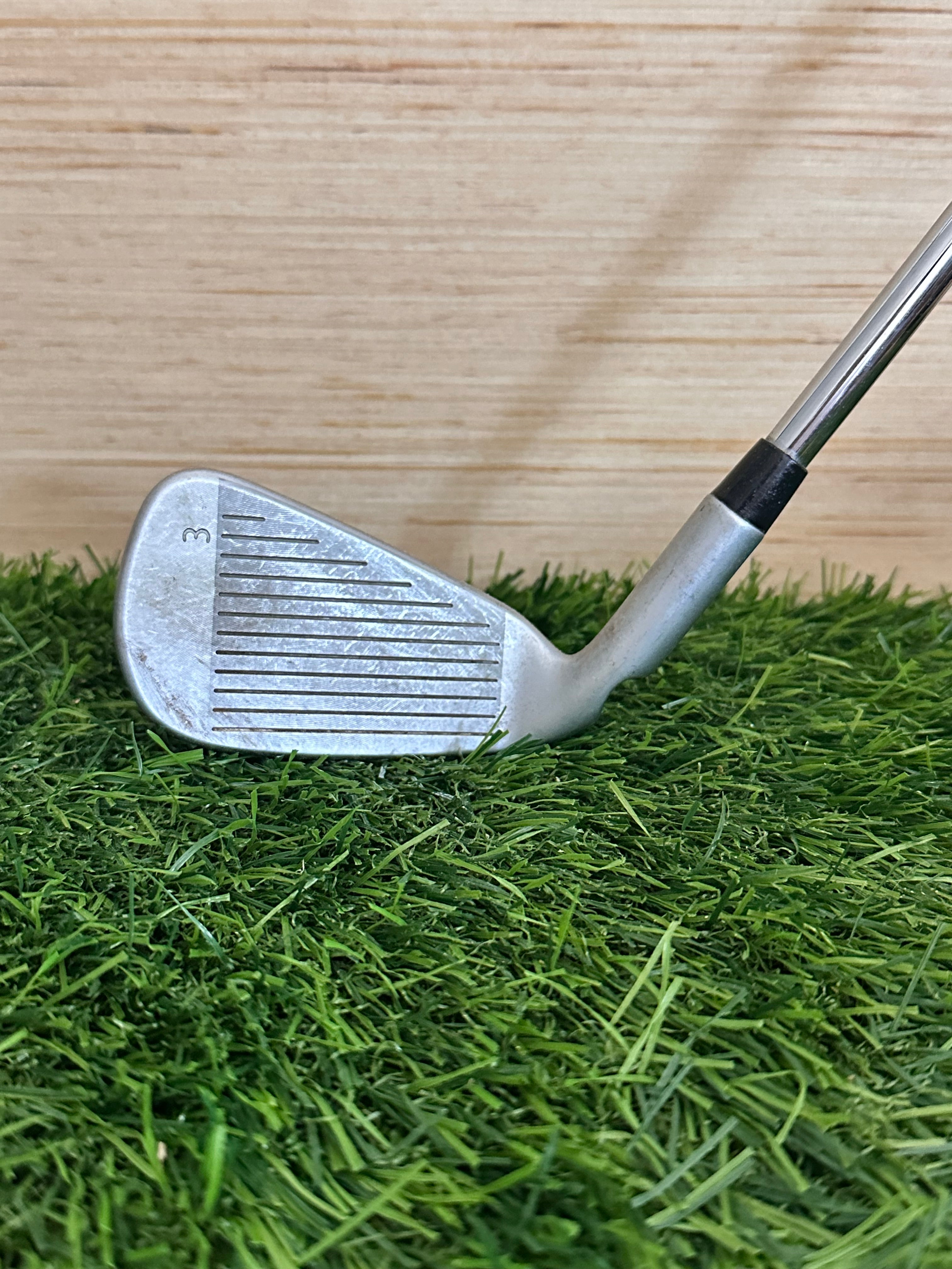PING i20 3 iron. (Green dot)