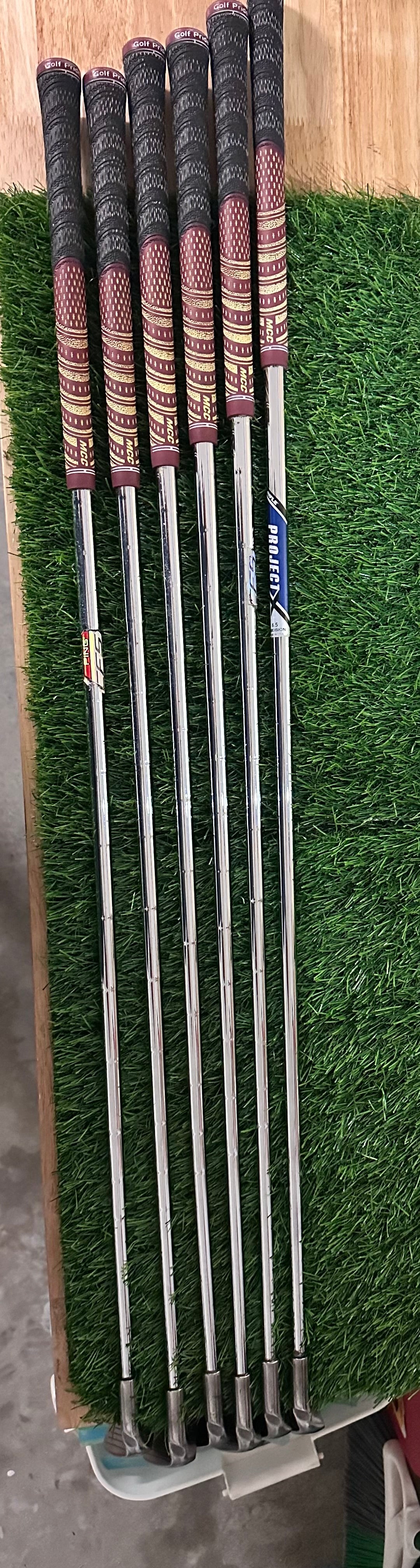 PING G25 Irons. P-6, 4